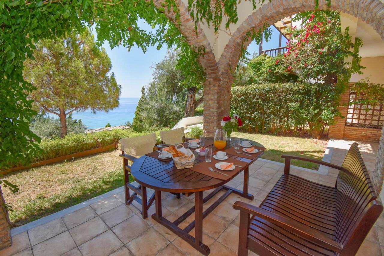 Corfu Resorts Apartments Pelekas Buitenkant foto